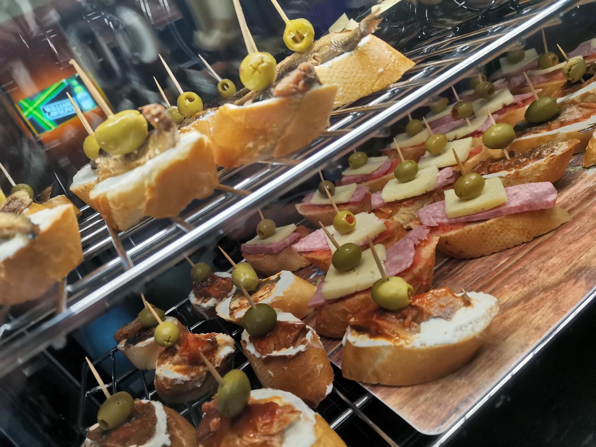 Tiki Taka Hostel & Pub 빌뉴스 외부 사진