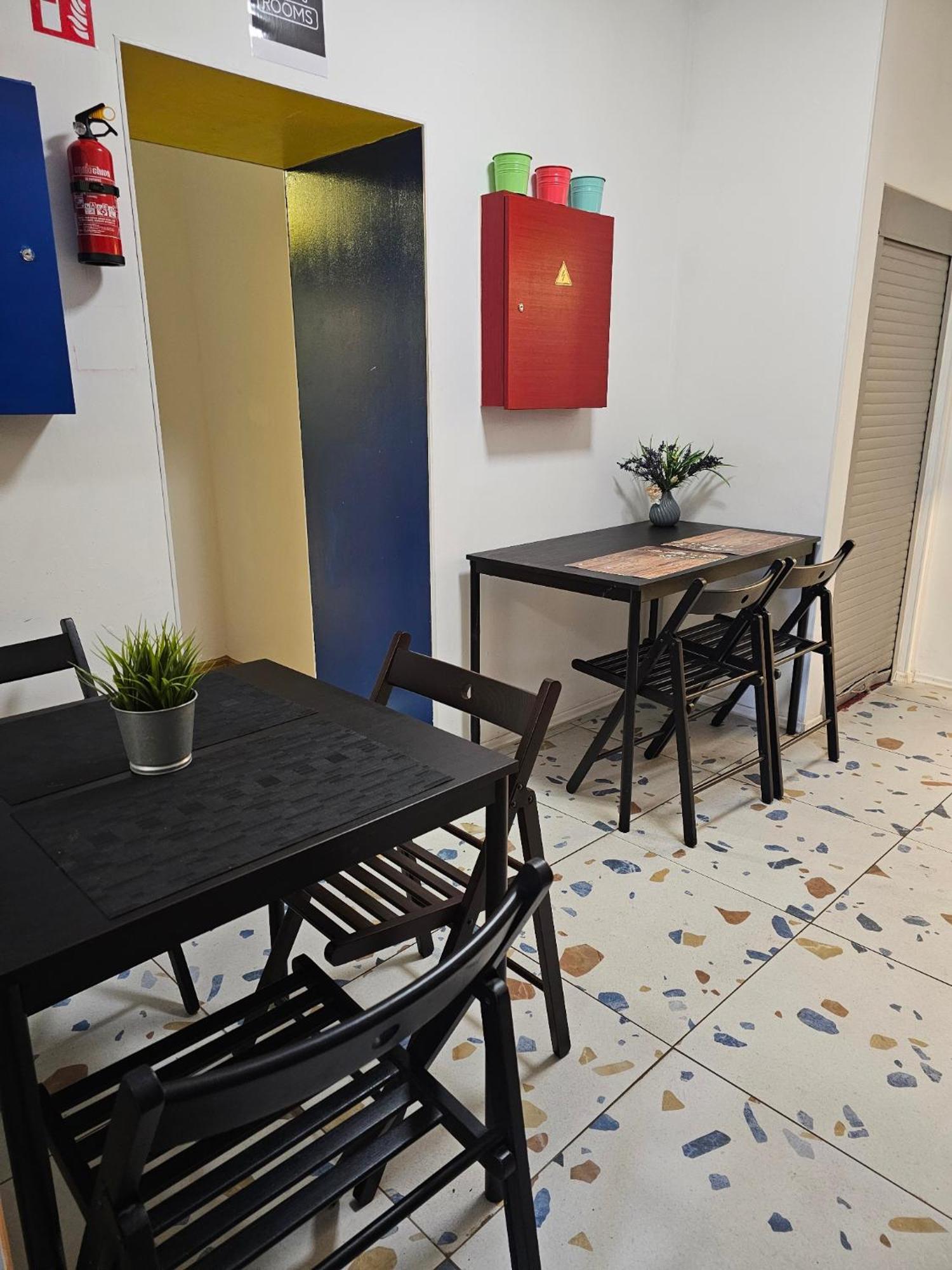 Tiki Taka Hostel & Pub 빌뉴스 외부 사진